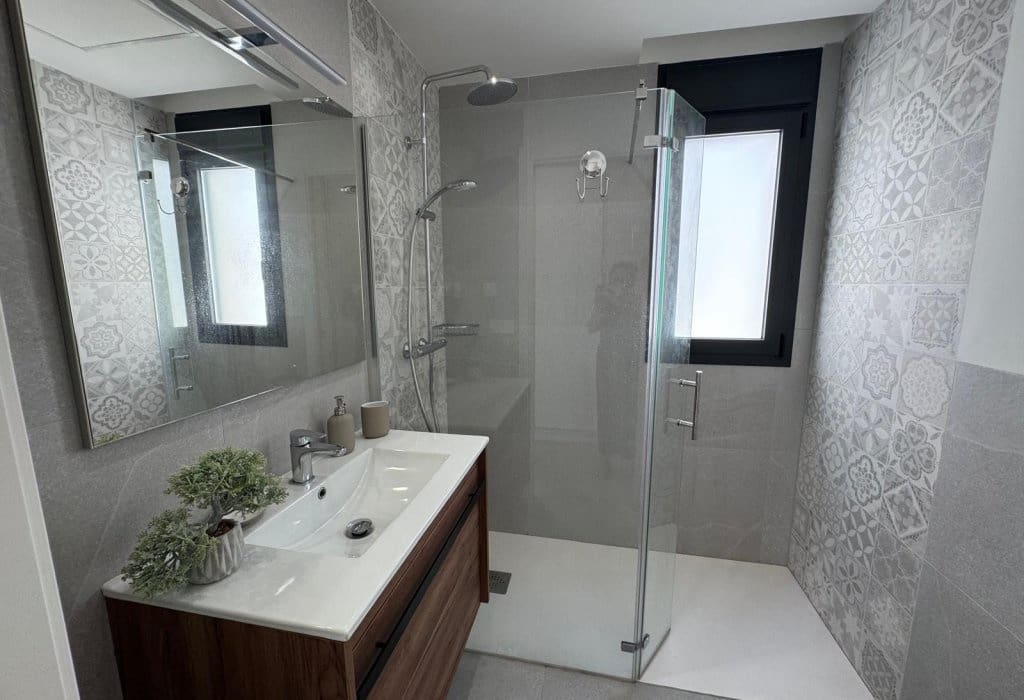 3 bedroom Villa for sale in San Fulgencio with pool - € 430,000 (Ref: 9254067)