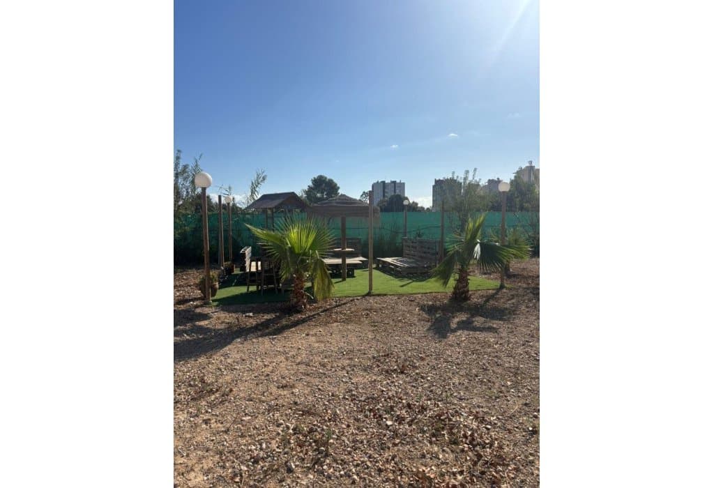 Działka budowlana na sprzedaż w Guardamar del Segura - 138 900 € (Ref: 9267659)