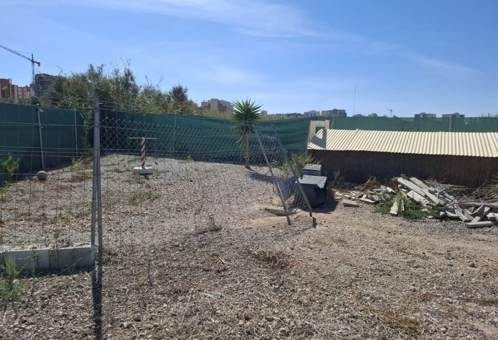 Działka budowlana na sprzedaż w Guardamar del Segura - 138 900 € (Ref: 9267659)