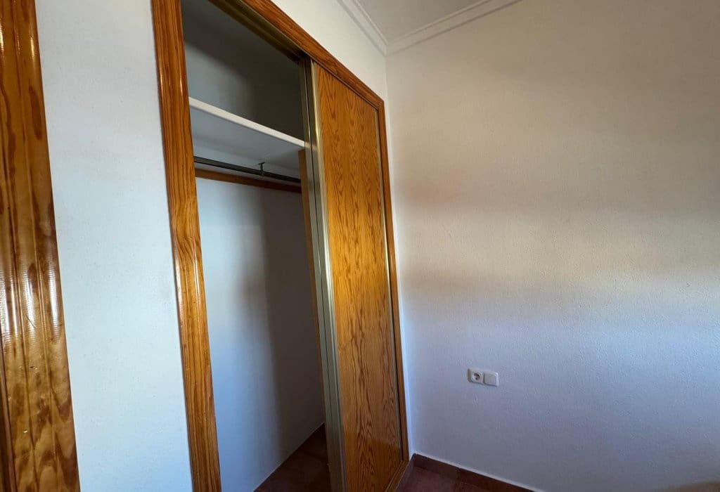 4 makuuhuone Omakotitalo myytävänä paikassa San Fulgencio - 215 000 € (Ref: 9295892)