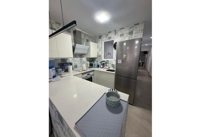 2 slaapkamer Appartement te koop in Guardamar Playa, Guardamar del Segura - € 135.000 (Ref: 9347926)