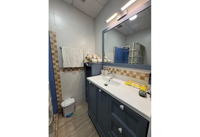 2 slaapkamer Appartement te koop in Guardamar Playa, Guardamar del Segura - € 135.000 (Ref: 9347926)