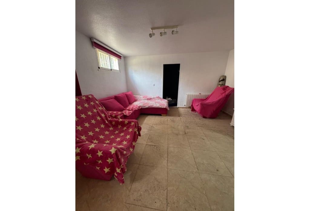 5 soverom Villa til salgs i Benijofar med svømmebasseng - € 300 000 (Ref: 9373667)