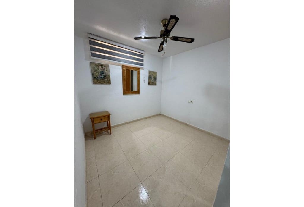 5 soverom Villa til salgs i Benijofar med svømmebasseng - € 300 000 (Ref: 9373667)