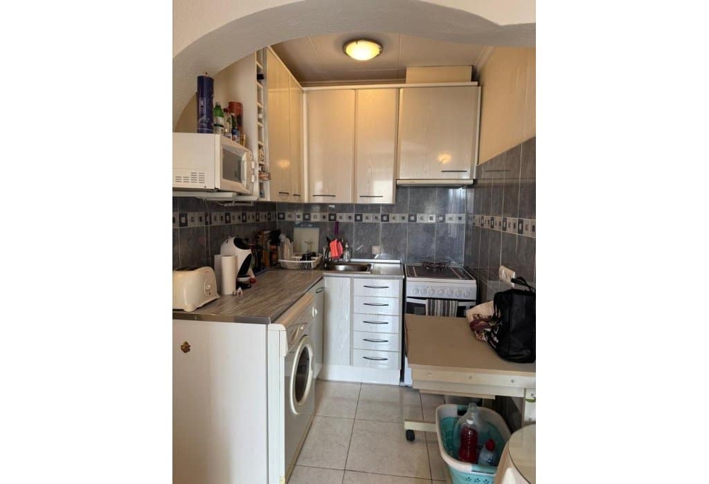 Casa de 4 habitaciones en San Fulgencio en venta - 120.000 € (Ref: 9545916)