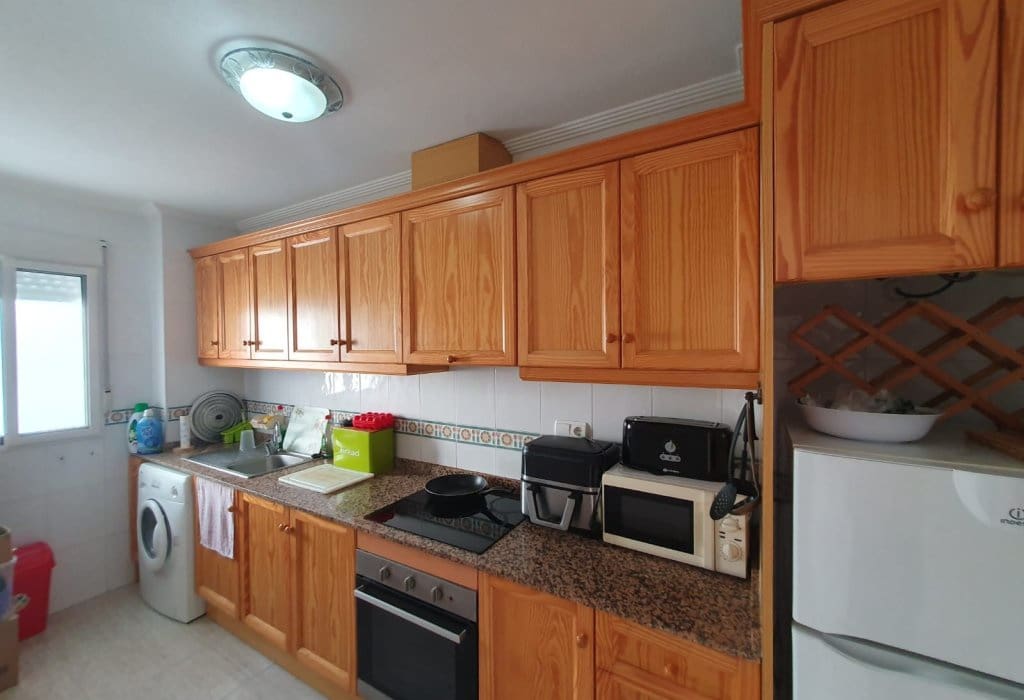 2 makuuhuone Huoneisto myytävänä paikassa Almoradi mukana uima-altaan - 82 000 € (Ref: 9553094)