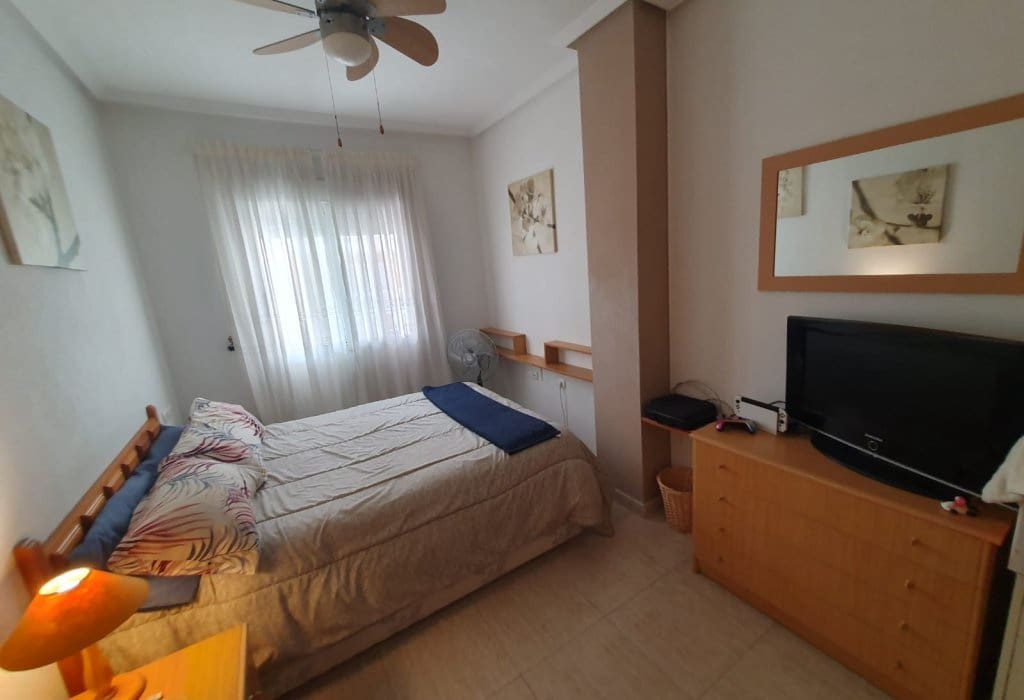 2 makuuhuone Huoneisto myytävänä paikassa Almoradi mukana uima-altaan - 82 000 € (Ref: 9553094)