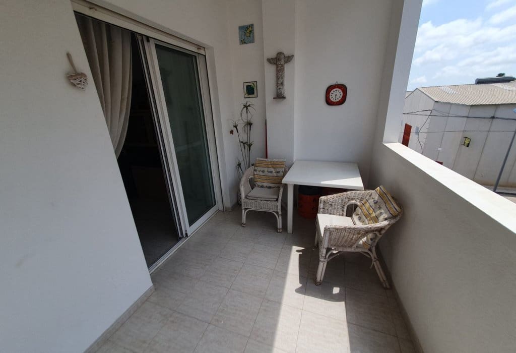 2 makuuhuone Huoneisto myytävänä paikassa Almoradi mukana uima-altaan - 82 000 € (Ref: 9553094)