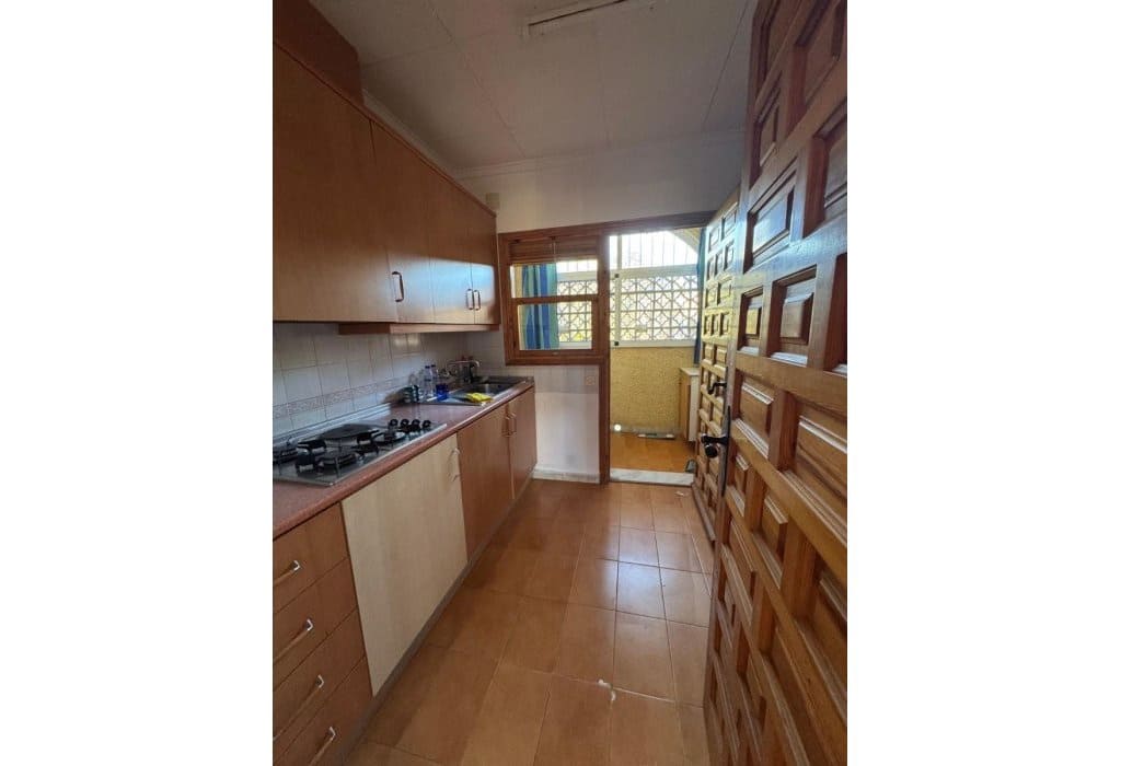 Chalet de 3 habitaciones en San Fulgencio en venta con piscina - 189.000 € (Ref: 9672232)