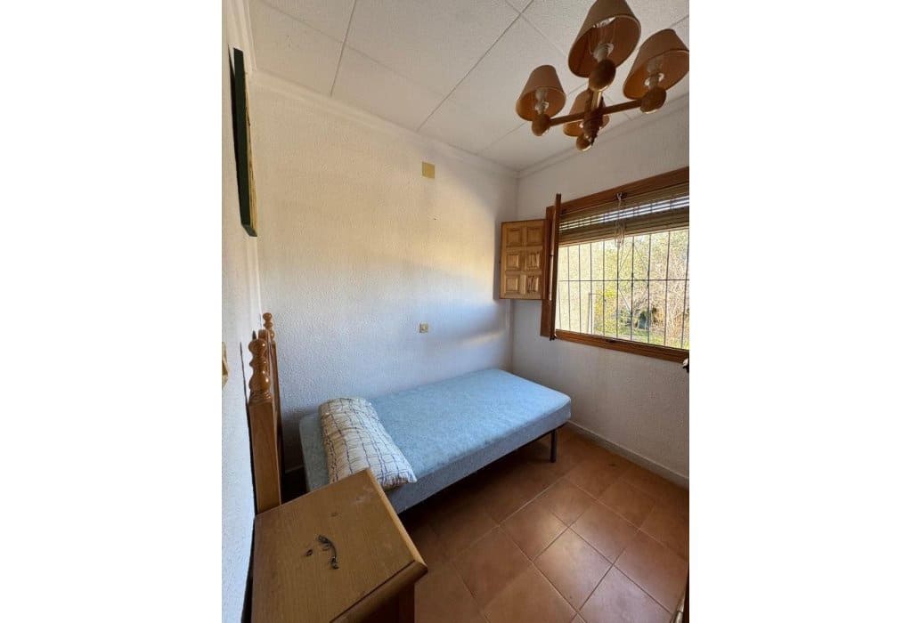 Chalet de 3 habitaciones en San Fulgencio en venta con piscina - 189.000 € (Ref: 9672232)