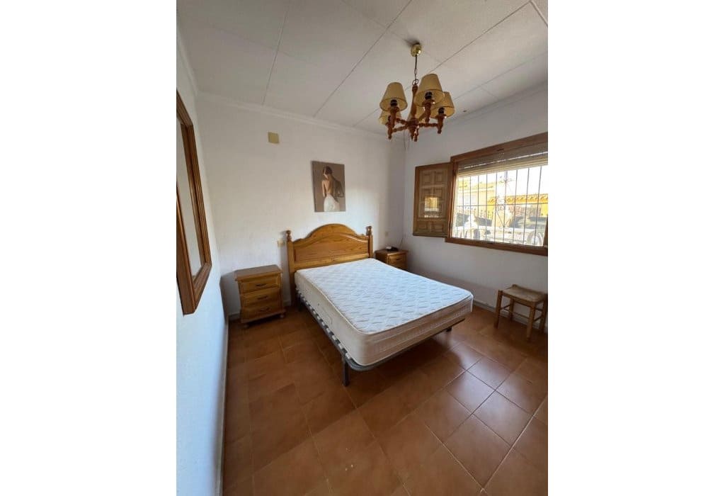 Chalet de 3 habitaciones en San Fulgencio en venta con piscina - 189.000 € (Ref: 9672232)