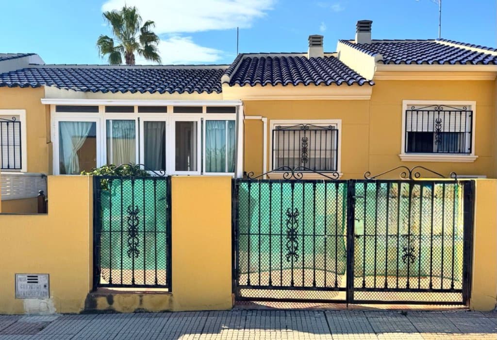 2 sovrum Lägenhet till salu i San Fulgencio med pool - 170 000 € (Ref: 9675922)