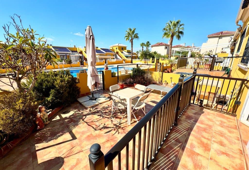 2 sovrum Lägenhet till salu i San Fulgencio med pool - 170 000 € (Ref: 9675922)