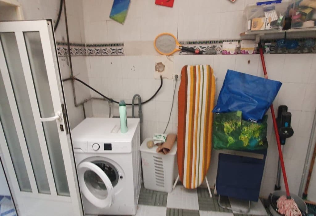 3 bedroom Townhouse for sale in Sax - € 92,000 (Ref: 9730872)