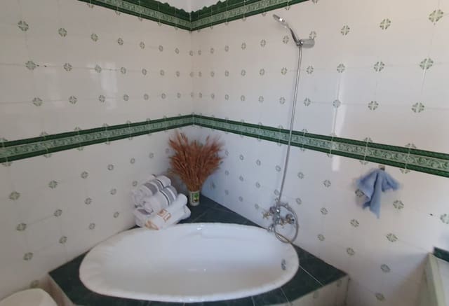 3 bedroom Townhouse for sale in Sax - € 92,000 (Ref: 9730872)