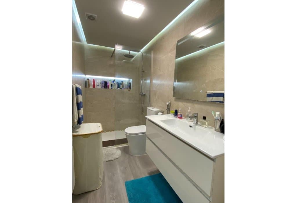 2 soveværelse Lejlighed til salg i La Marina del Pinet - € 179.000 (Ref: 9787008)