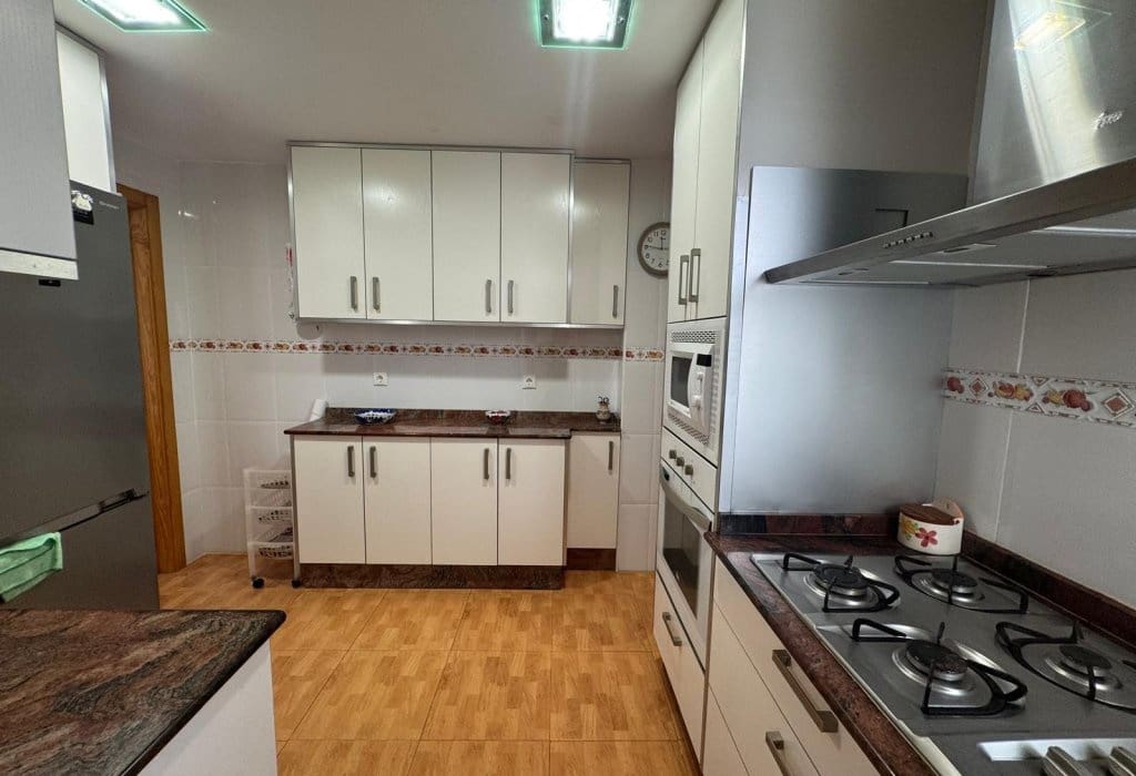3 sypialnia Apartament na sprzedaż w Guardamar del Segura - 206 000 € (Ref: 9799992)