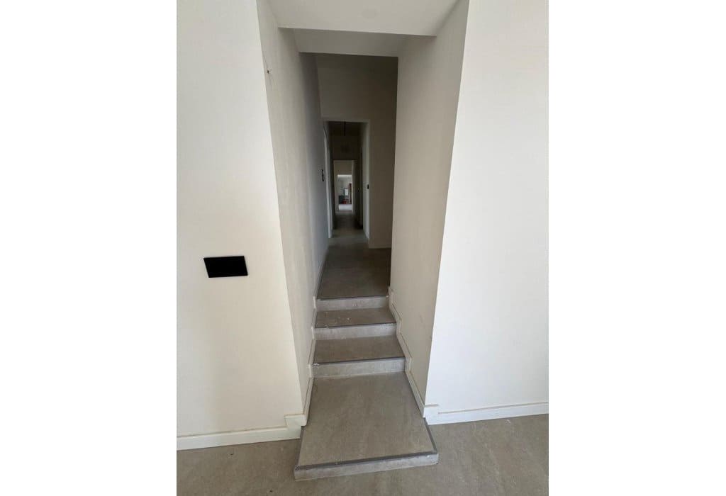 Chalet de 4 habitaciones en La Marina del Pinet en venta con garaje - 305.000 € (Ref: 9895222)