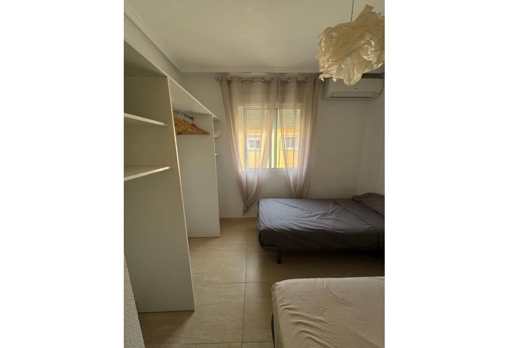 3 camera da letto Casa in vendita in Dona Pepa con piscina garage - 240.000 € (Rif: 9958330)