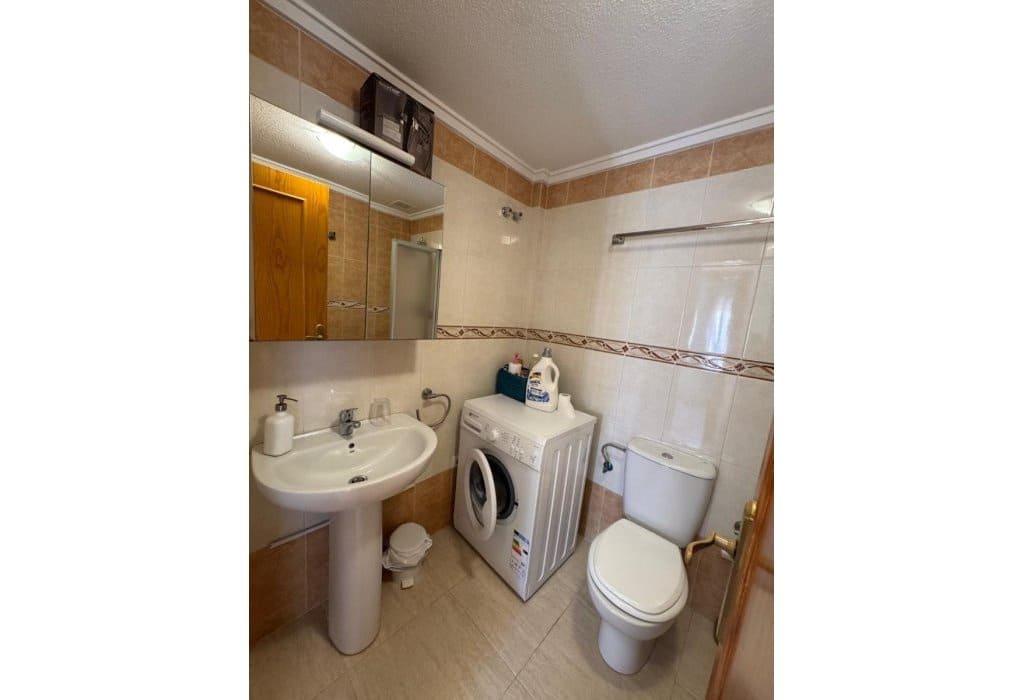 3 camera da letto Casa in vendita in Dona Pepa con piscina garage - 240.000 € (Rif: 9958330)