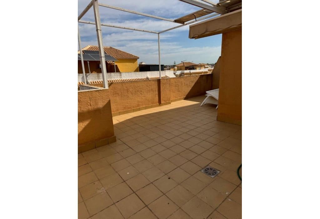 3 camera da letto Casa in vendita in Dona Pepa con piscina garage - 240.000 € (Rif: 9958330)