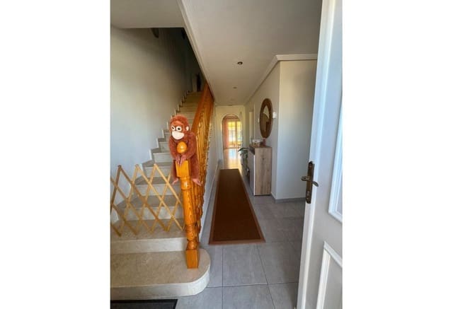 4 slaapkamer Villa te koop in San Fulgencio met zwembad garage - € 465.000 (Ref: 9983821)