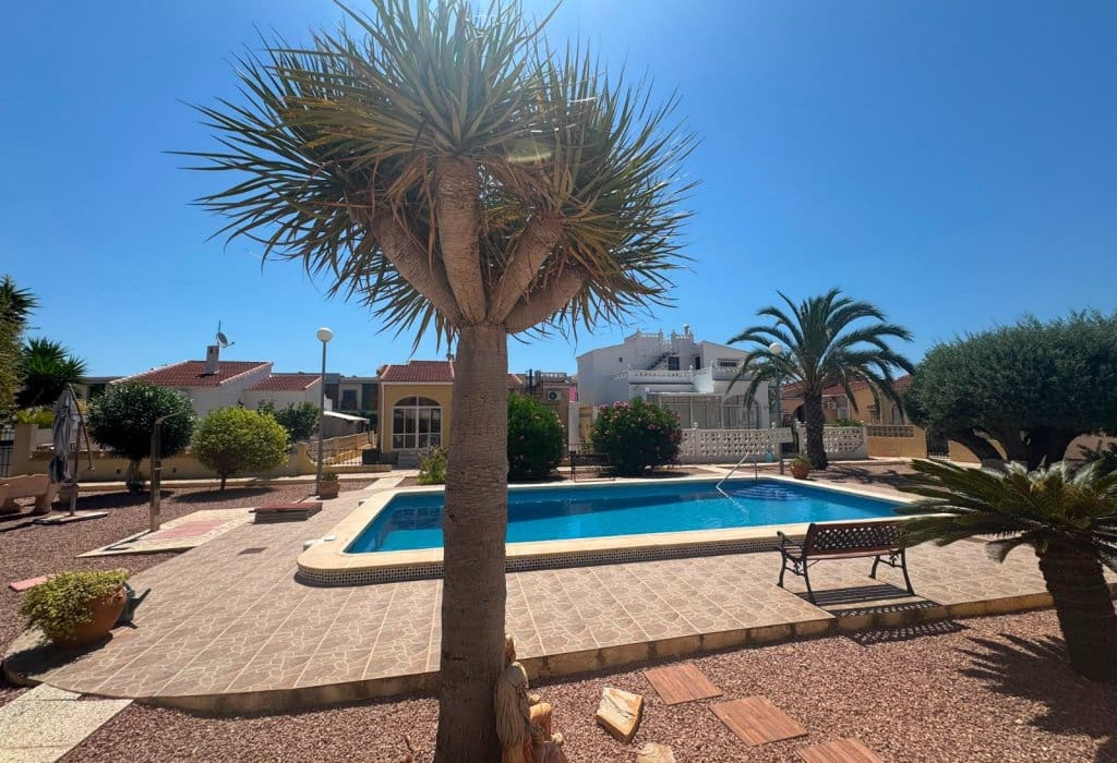 4 slaapkamer Villa te koop in San Fulgencio met zwembad garage - € 465.000 (Ref: 9983821)