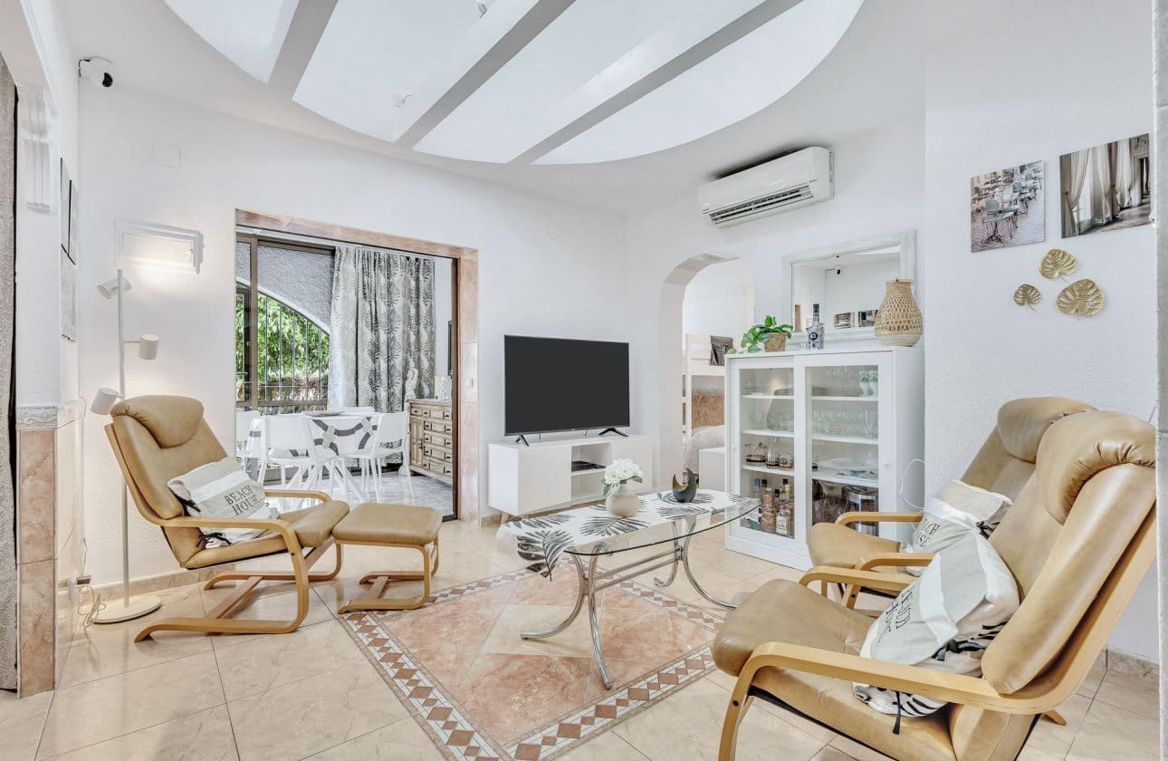 2 bedroom Townhouse for sale in Playa Flamenca - € 165,000 (Ref: 10017746)