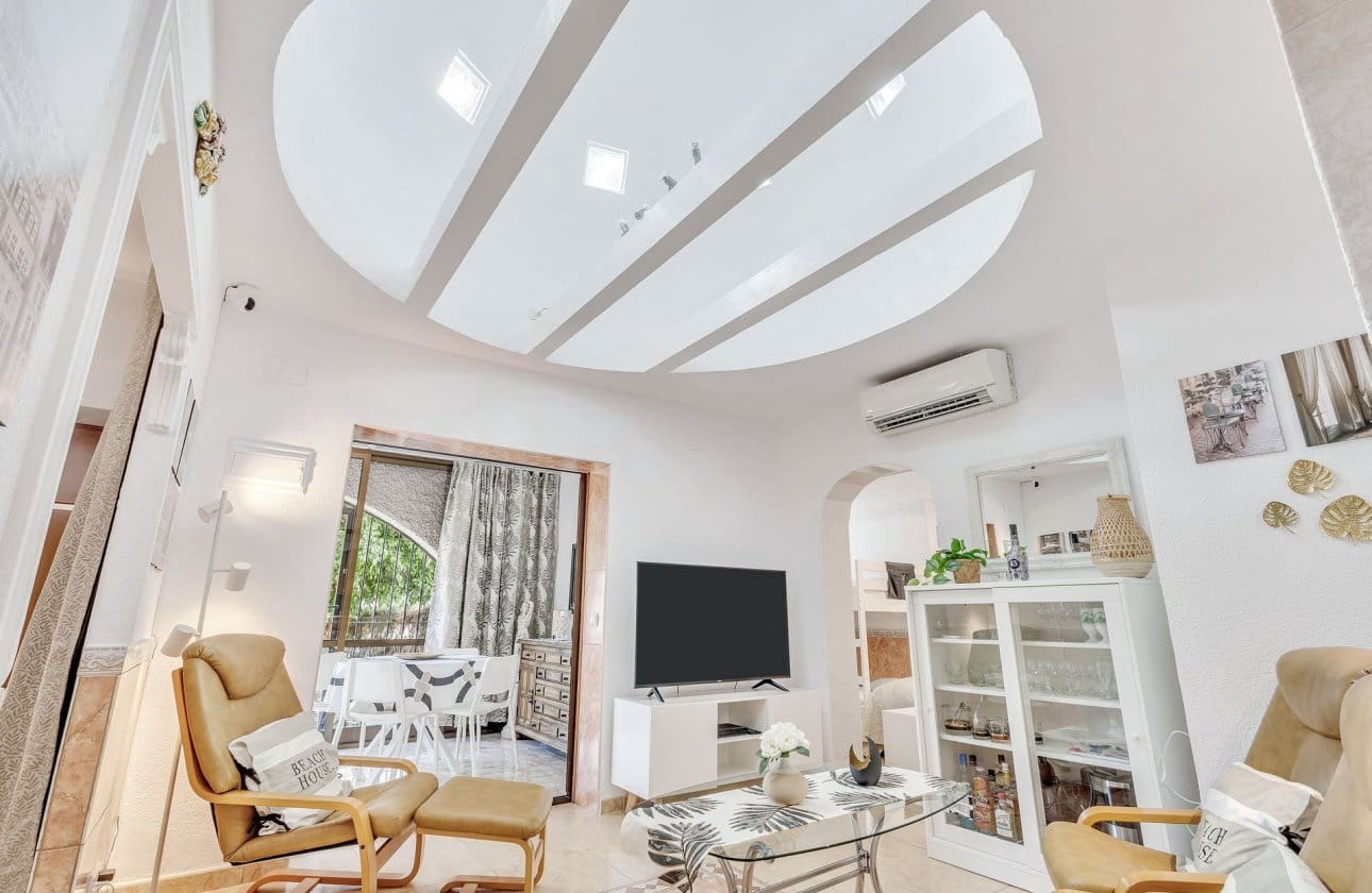 2 bedroom Townhouse for sale in Playa Flamenca - € 165,000 (Ref: 10017746)