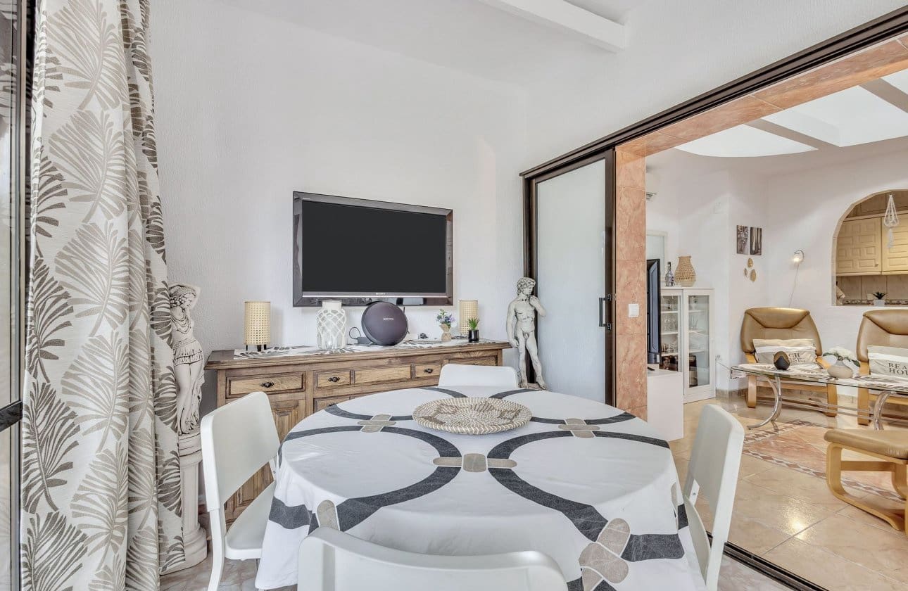 2 bedroom Townhouse for sale in Playa Flamenca - € 165,000 (Ref: 10017746)