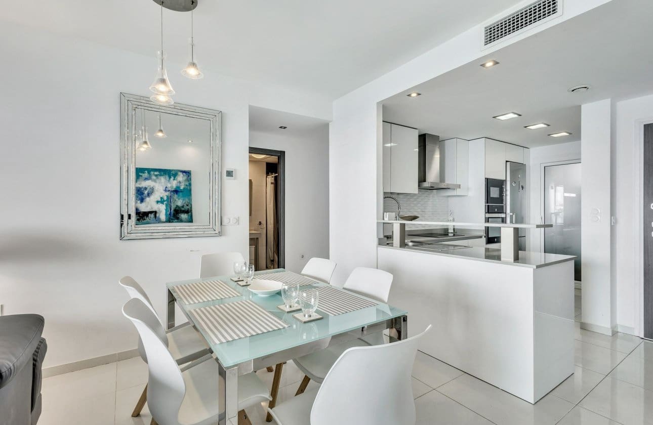 3 bedroom Apartment for sale in Punta Prima with pool garage - € 550,000 (Ref: 10017748)