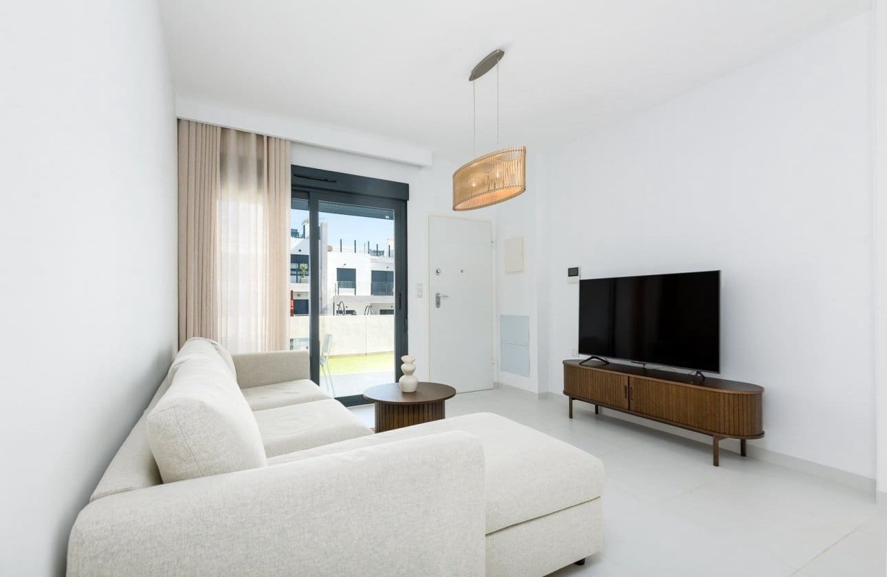 2 soverom Leilighet til salgs i San Miguel de Salinas med svømmebasseng - € 257 500 (Ref: 10017749)
