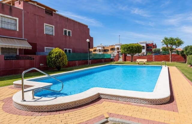 2 bedroom Bungalow for sale in Los Altos with pool - € 183,000 (Ref: 10027600)