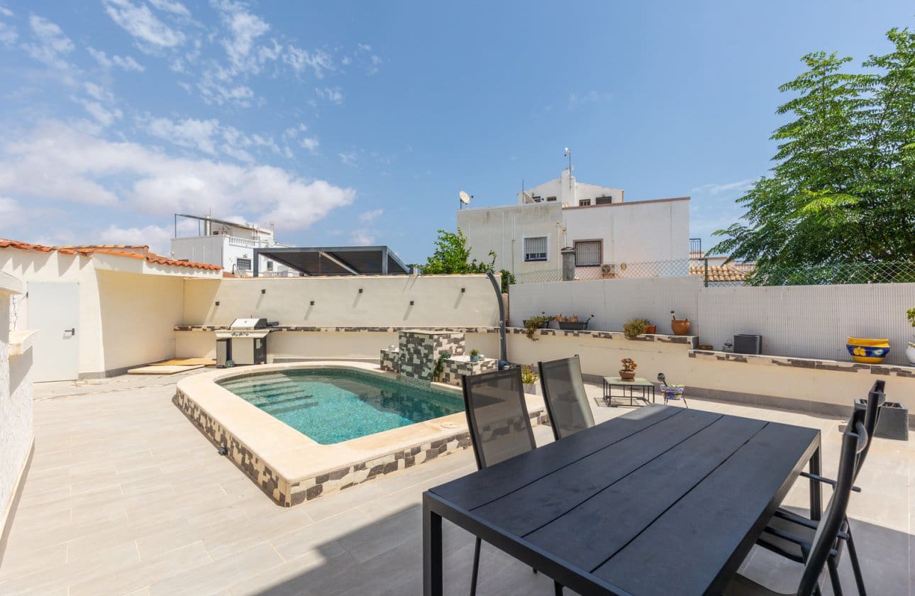 2 soverom Bungalow til salgs i Los Altos med svømmebasseng - € 249 000 (Ref: 10027601)