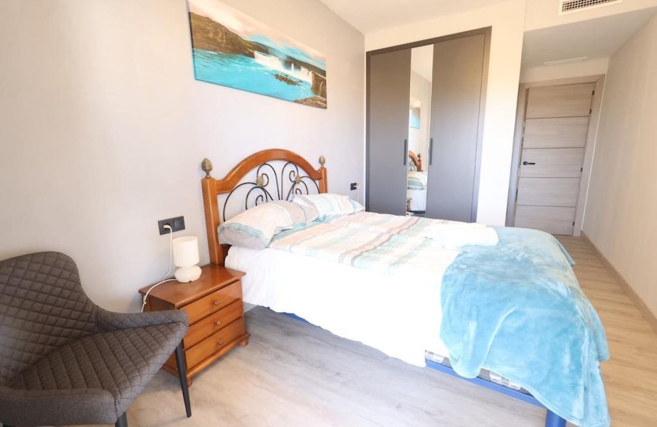 2 camera da letto Appartamento sulla Spiaggia in vendita in Orihuela Costa con piscina garage - 249.900 € (Rif: 10027602)