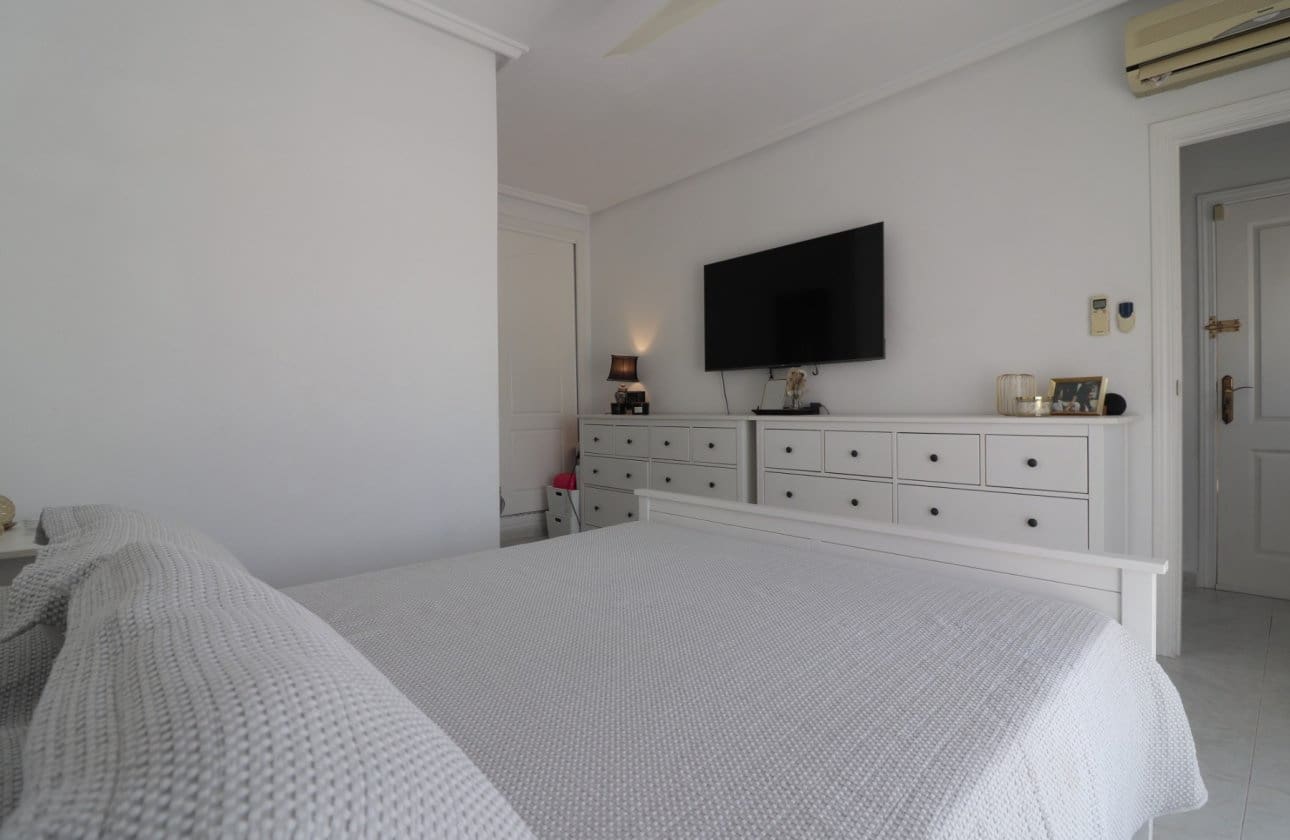 4 sovrum Villa till salu i Benijofar med pool garage - 390 000 € (Ref: 10031573)