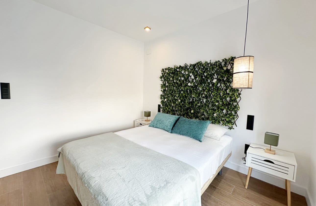 3 slaapkamer Huis te koop in Torrevieja met zwembad - € 539.000 (Ref: 10031574)