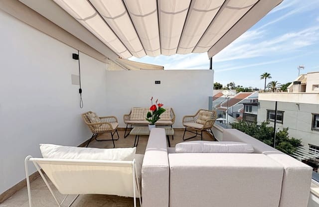 3 slaapkamer Huis te koop in Nueva Torrevieja, Torrevieja met zwembad - € 539.000 (Ref: 10031574)