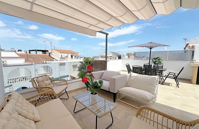 3 slaapkamer Huis te koop in Nueva Torrevieja, Torrevieja met zwembad - € 539.000 (Ref: 10031574)
