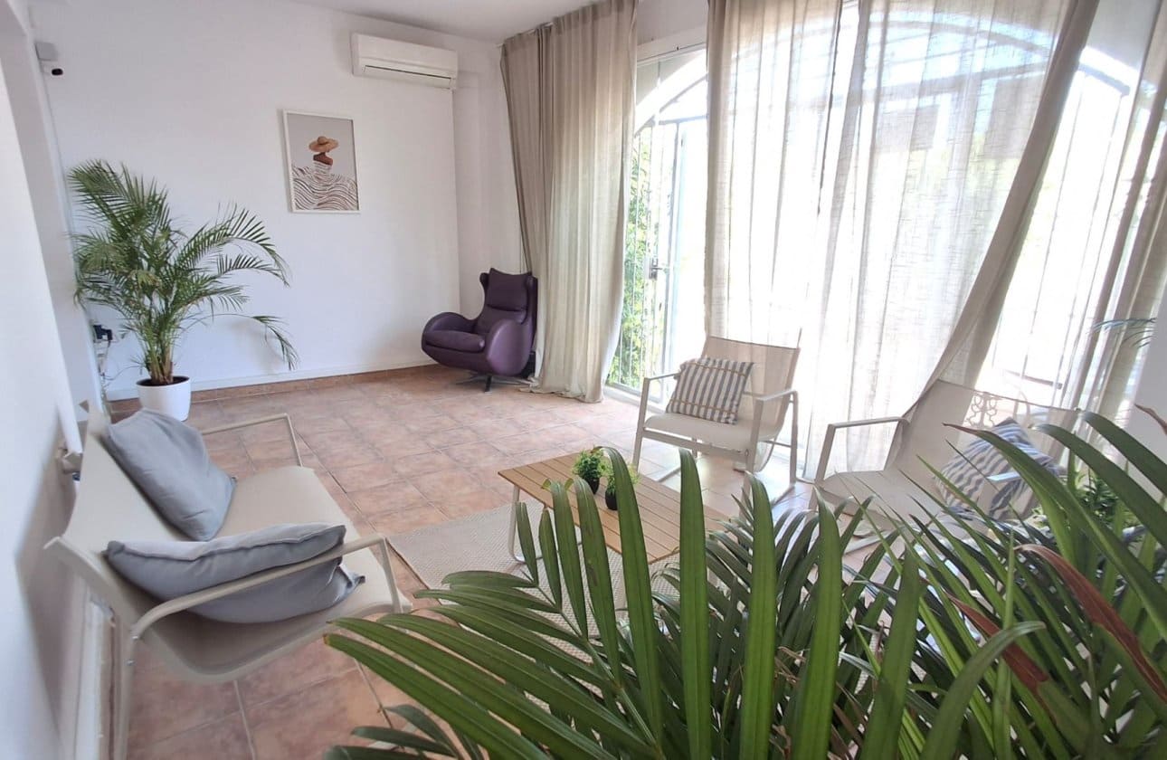 3 sypialnia Dom na sprzedaż w Playa Flamenca - 204 000 € (Ref: 10043370)