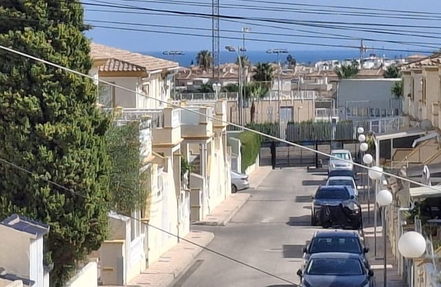 3 bedroom Townhouse for sale in Playa Flamenca, Orihuela - € 204,000 (Ref: 10043370)