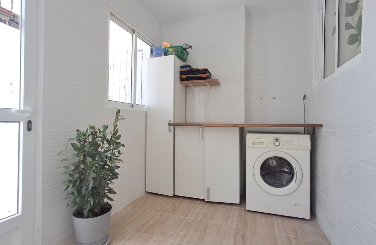 3 sypialnia Dom na sprzedaż w Playa Flamenca - 204 000 € (Ref: 10043370)