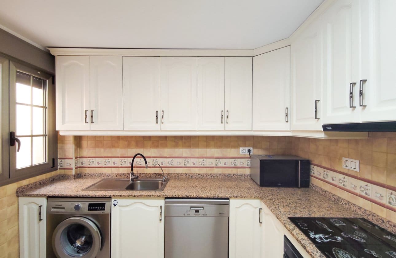3 makuuhuone Huoneisto myytävänä paikassa Torrevieja - 239 900 € (Ref: 10043374)