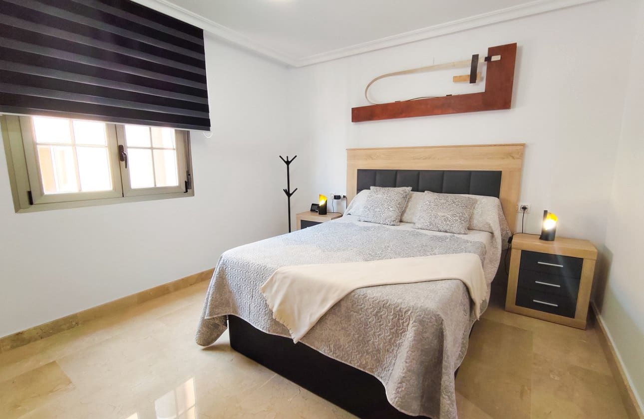 3 makuuhuone Huoneisto myytävänä paikassa Torrevieja - 239 900 € (Ref: 10043374)