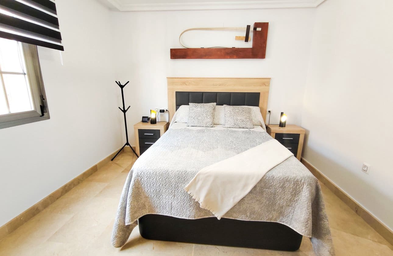 3 makuuhuone Huoneisto myytävänä paikassa Torrevieja - 239 900 € (Ref: 10043374)