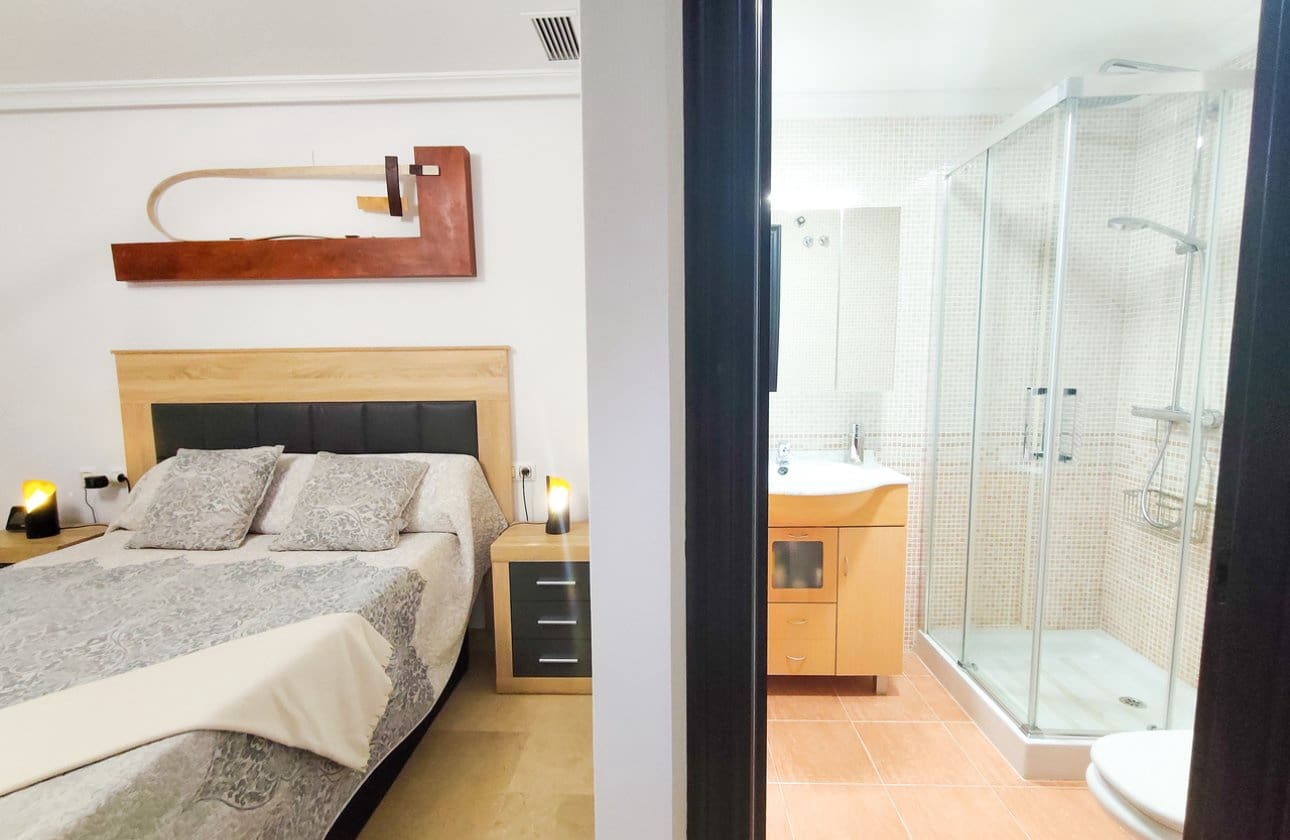3 makuuhuone Huoneisto myytävänä paikassa Torrevieja - 239 900 € (Ref: 10043374)