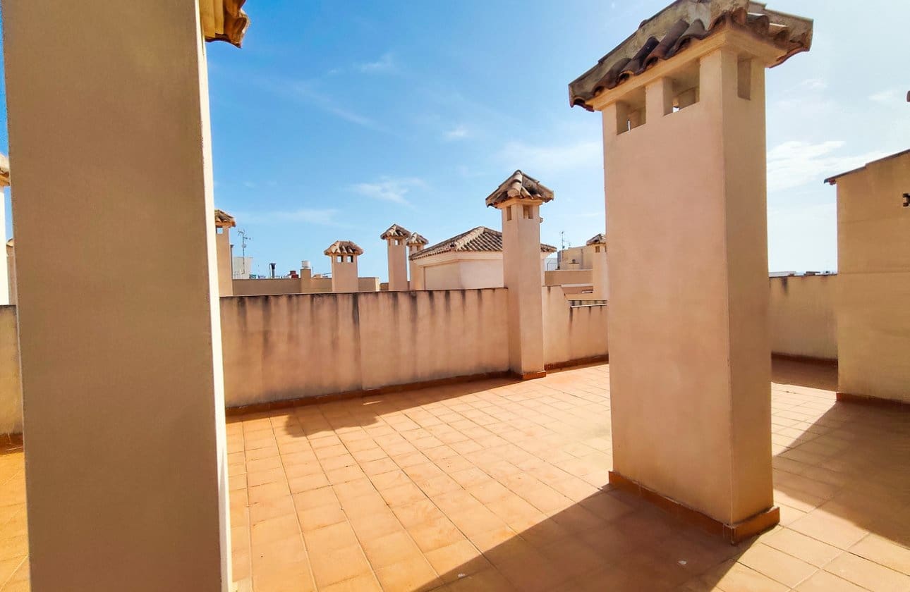 3 makuuhuone Huoneisto myytävänä paikassa Torrevieja - 239 900 € (Ref: 10043374)