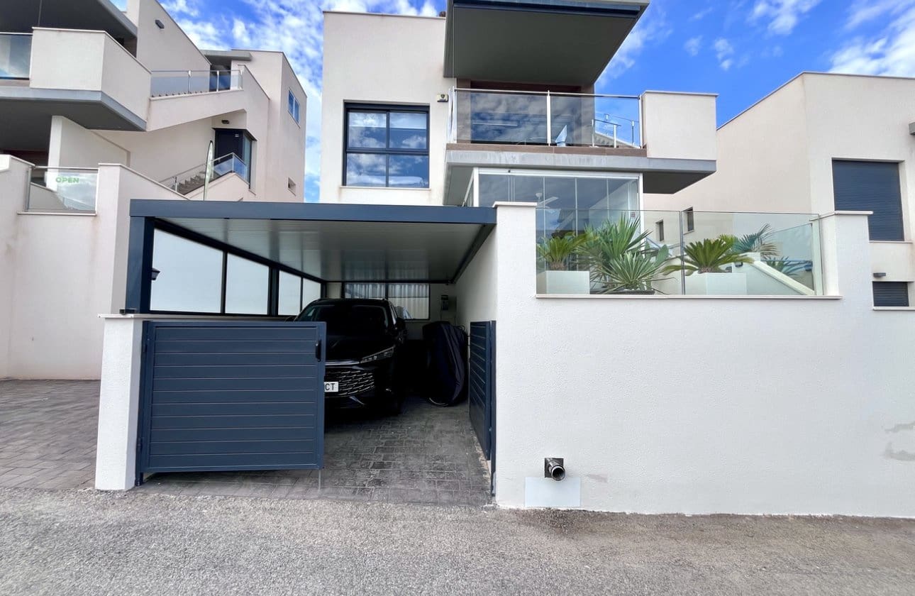 2 soverom Leilighet til salgs i San Miguel de Salinas med svømmebasseng garasje - € 329 900 (Ref: 10043376)