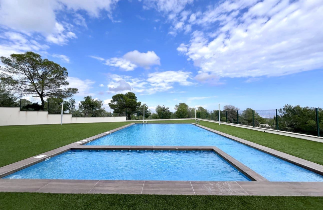2 soverom Leilighet til salgs i San Miguel de Salinas med svømmebasseng garasje - € 329 900 (Ref: 10043376)