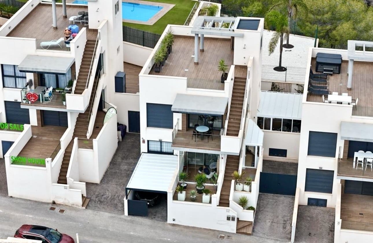 2 soverom Leilighet til salgs i San Miguel de Salinas med svømmebasseng garasje - € 329 900 (Ref: 10043376)